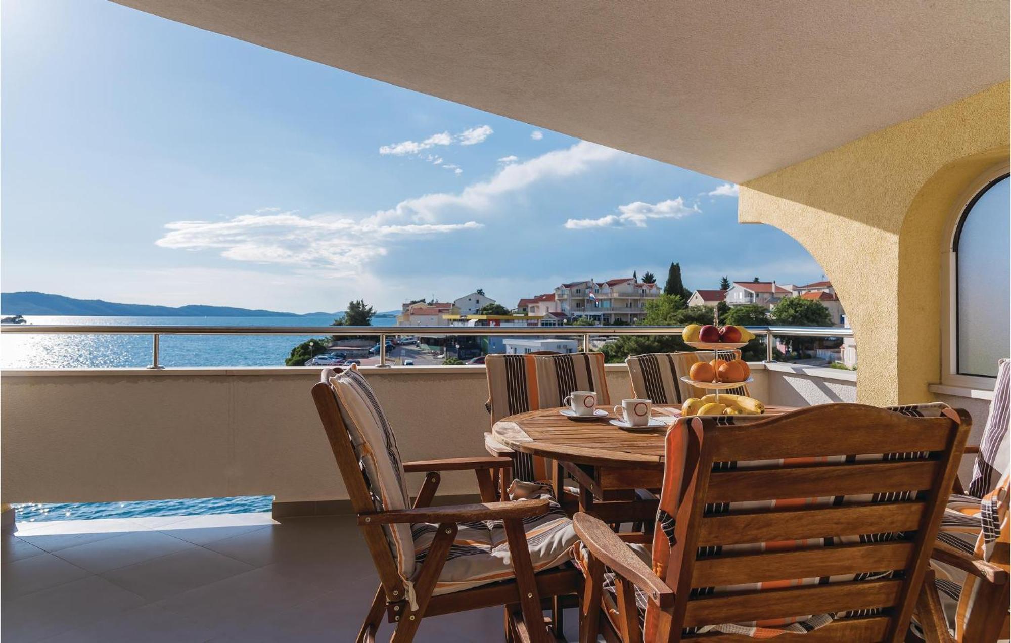 Nice Home In Sibenik With Kitchen Kültér fotó