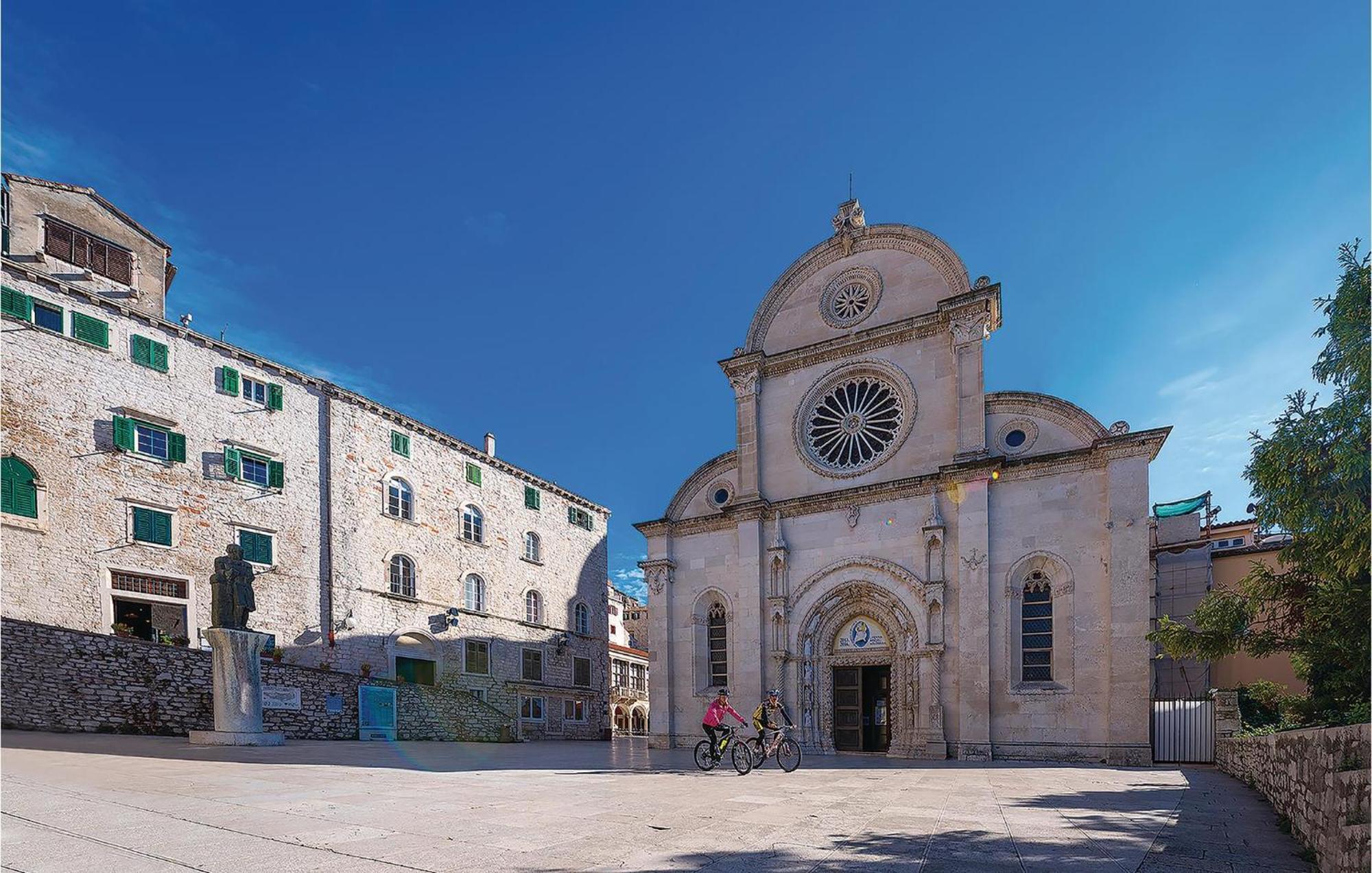 Nice Home In Sibenik With Kitchen Kültér fotó