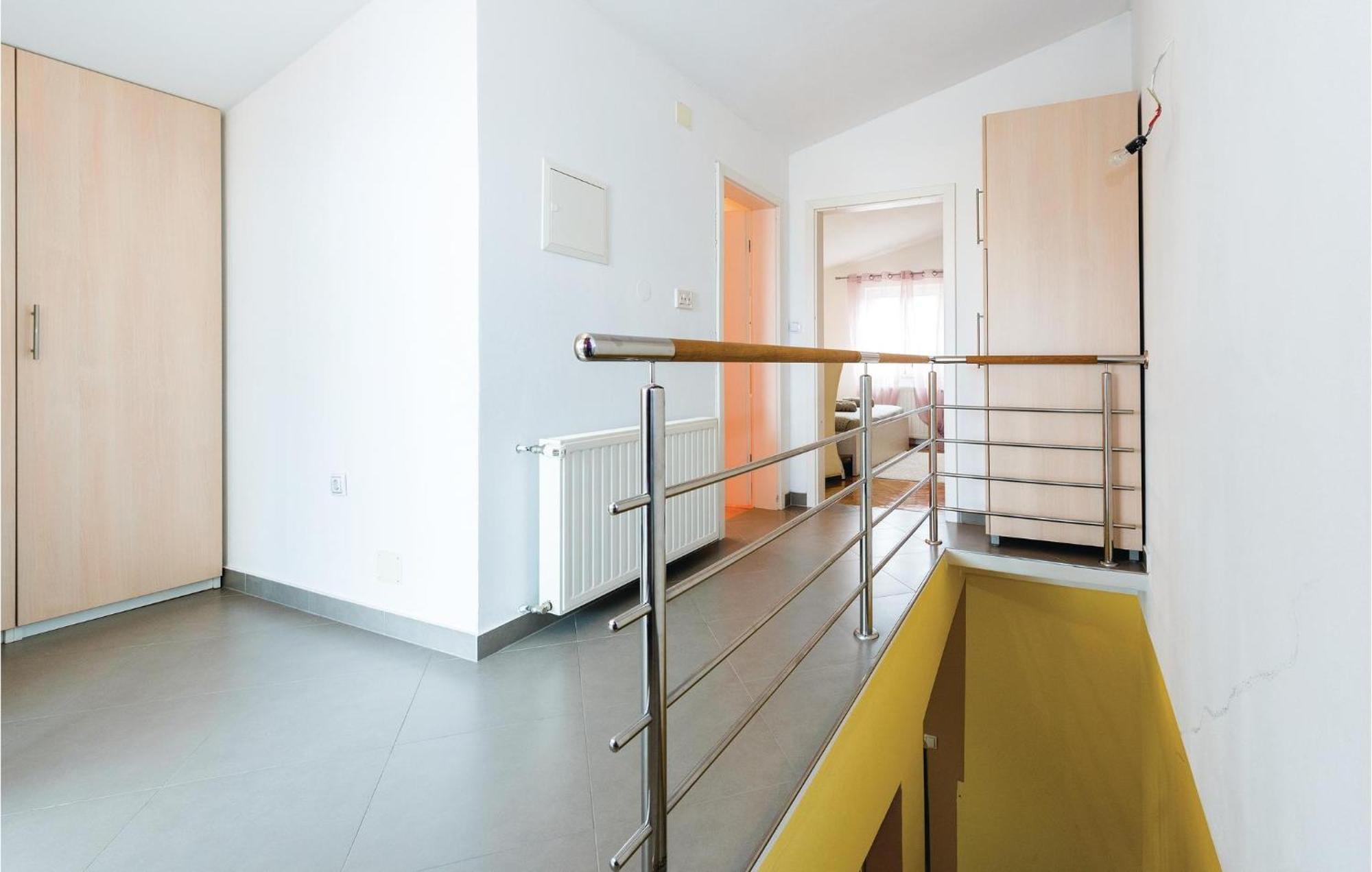 Nice Home In Sibenik With Kitchen Kültér fotó